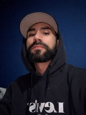 Saint Libertine. 
Honest. Genuine. Trustworthy.